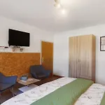 Ferienwohnung * Hirzenhain