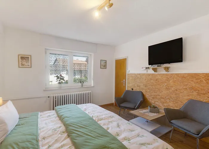 Ferienwohnung * Hirzenhain